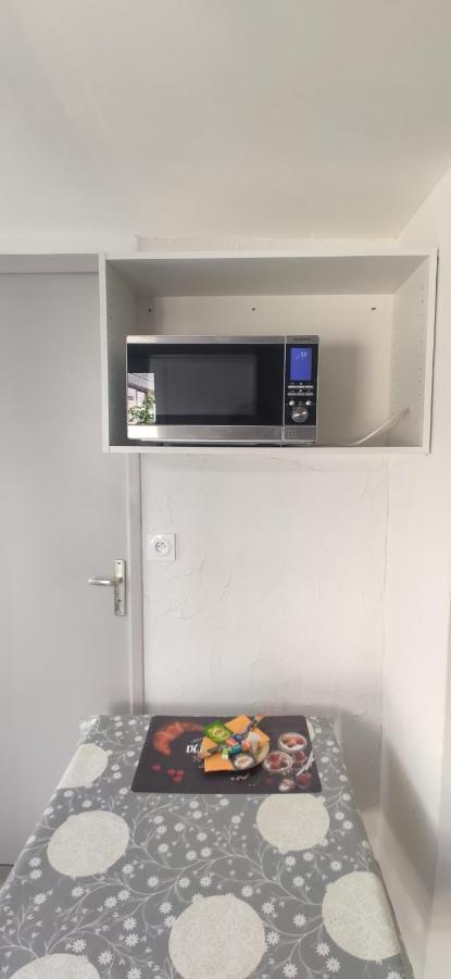 생헤블랑 Petit Logement Sur Jardin 아파트 외부 사진